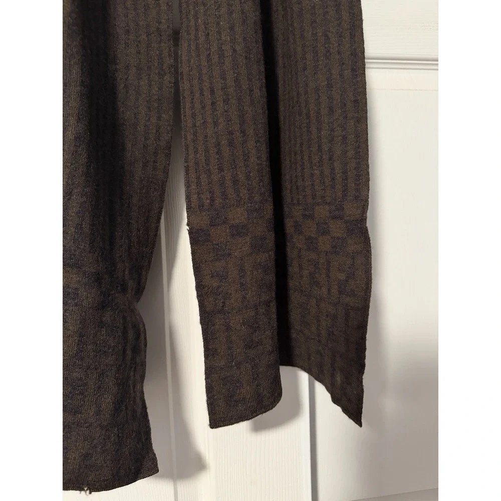 Fendi Merino Wool Vintage Brown Scarf Made In Italy Monogram Old Money